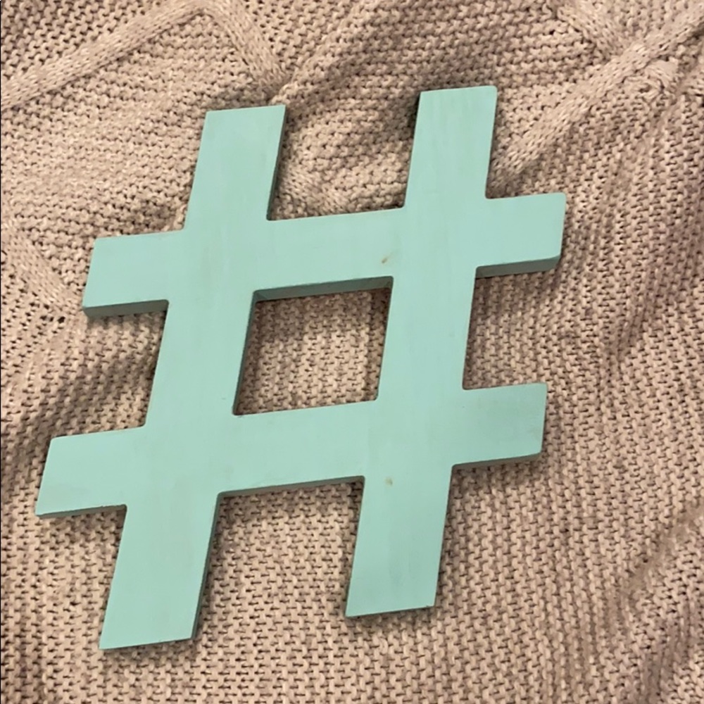BLUE HASHTAG WALL DECOR